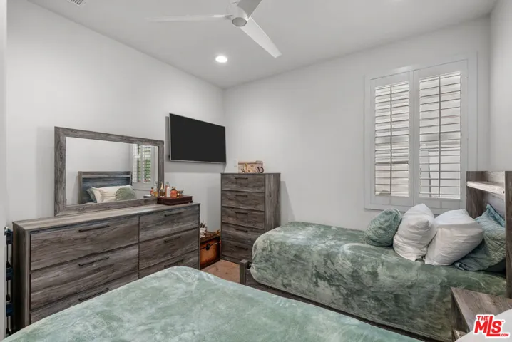18104 Cyan Way, Santa Clarita, California 91350