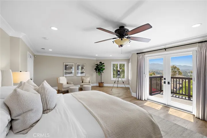 8 Las Pisadas, Rancho Santa Margarita, California 92688