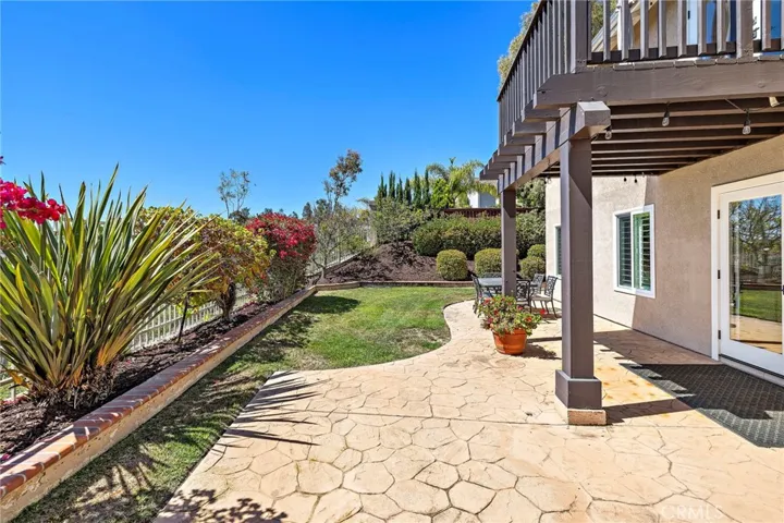 8 Las Pisadas, Rancho Santa Margarita, California 92688