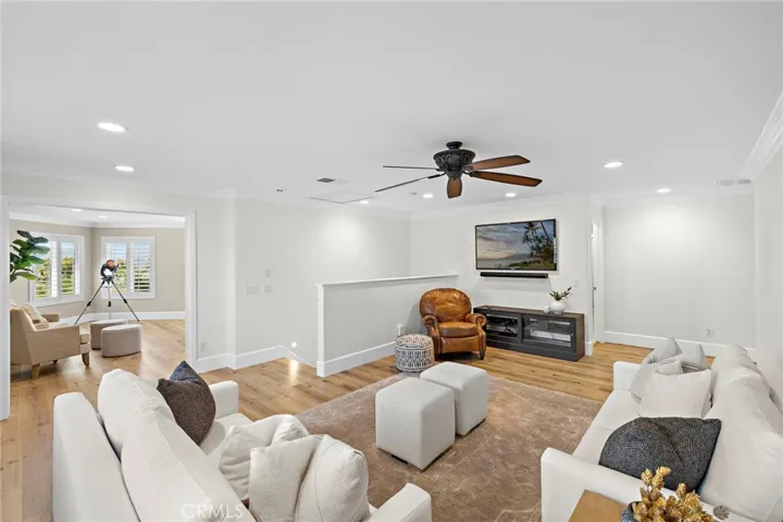 8 Las Pisadas, Rancho Santa Margarita, California 92688
