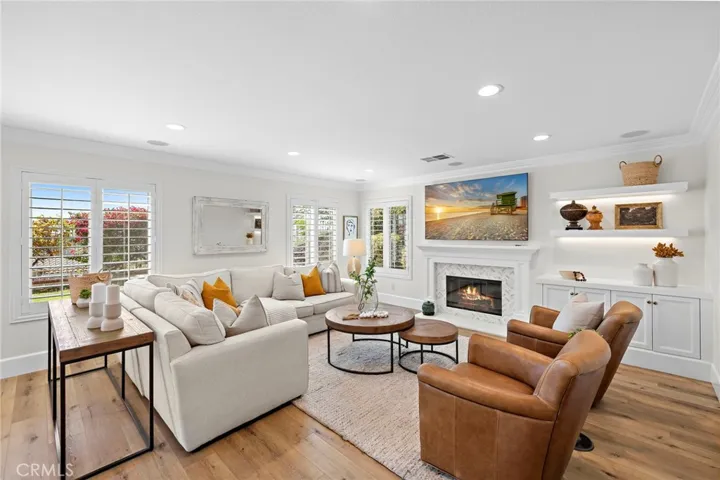 8 Las Pisadas, Rancho Santa Margarita, California 92688