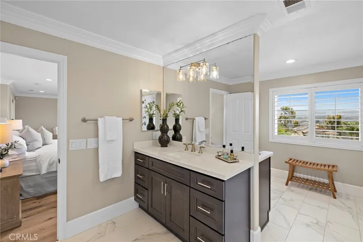 8 Las Pisadas, Rancho Santa Margarita, California 92688
