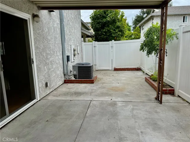 317 E Duarte 4, Arcadia, California 91006