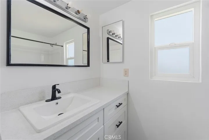 7425 Joshua View, Yucca Valley, California 92284