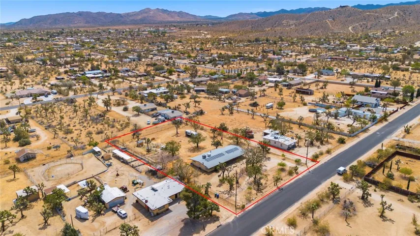 7425 Joshua View, Yucca Valley, California 92284