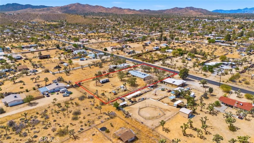 7425 Joshua View, Yucca Valley, California 92284