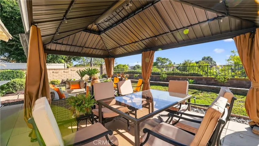 27302 Via Olmo, Mission Viejo, California 92691