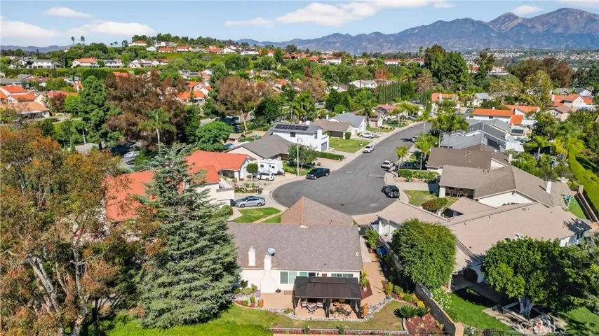 27302 Via Olmo, Mission Viejo, California 92691
