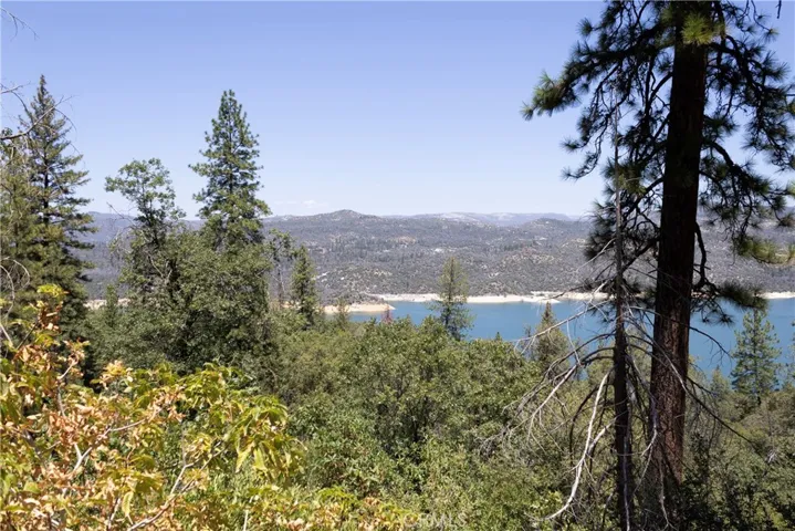 74 Lakeview Ridge, Oroville, California 95966