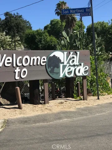 0 Pinedale, Val Verde, California 91384