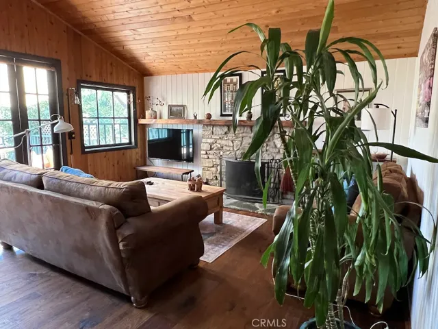 456 S Skyline Drive, Thousand Oaks, California 91361