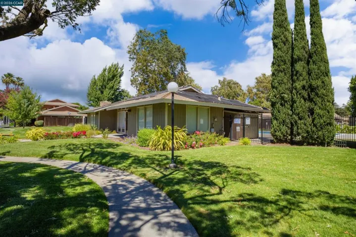2097 Olivera Rd D, Concord, California 94520