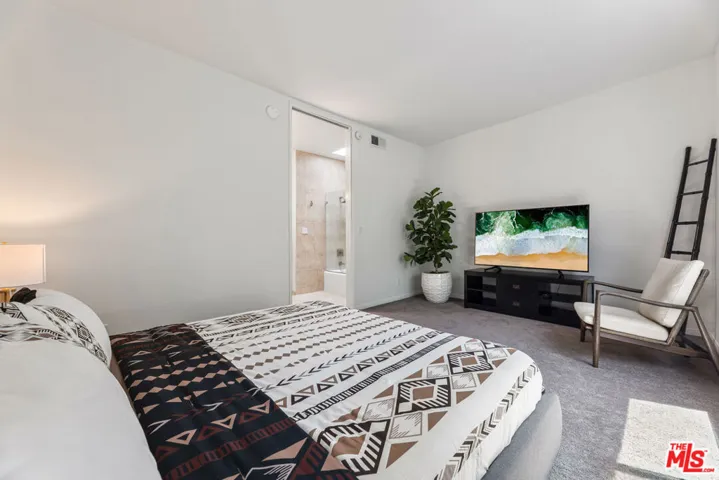 10600 Holman Avenue 11, Los Angeles, California 90024
