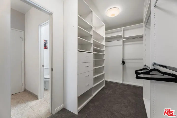 Walk-in closet