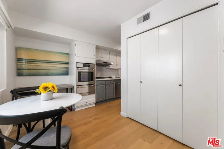 10600 Holman Avenue 11, Los Angeles, California 90024