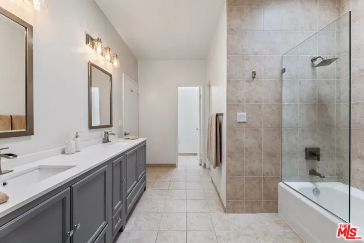 10600 Holman Avenue 11, Los Angeles, California 90024