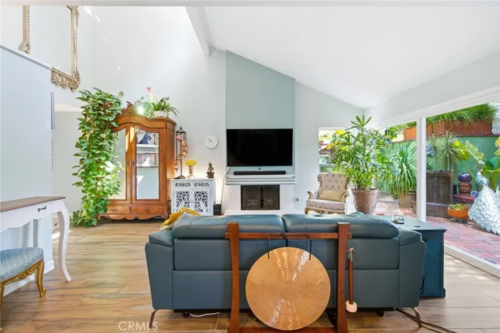 29242 Pompano, Laguna Niguel, California 92677