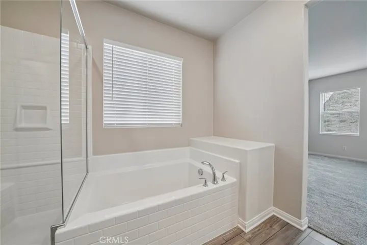 41018 Chambord, Lake Elsinore, California 92532