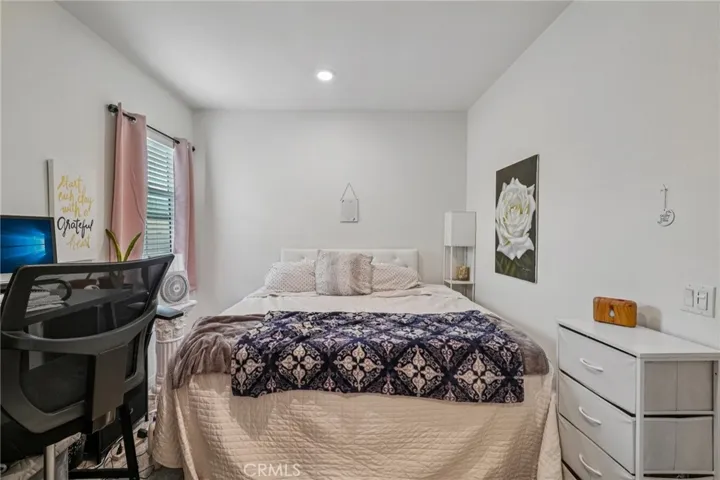 41018 Chambord, Lake Elsinore, California 92532