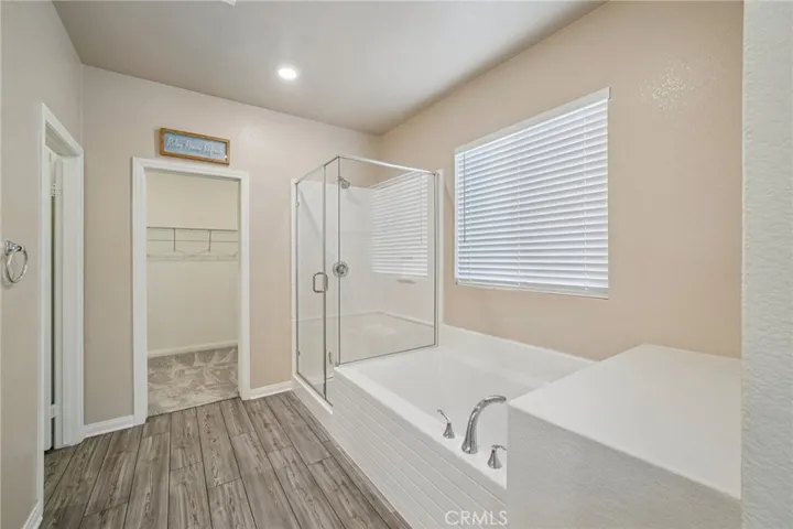 41018 Chambord, Lake Elsinore, California 92532