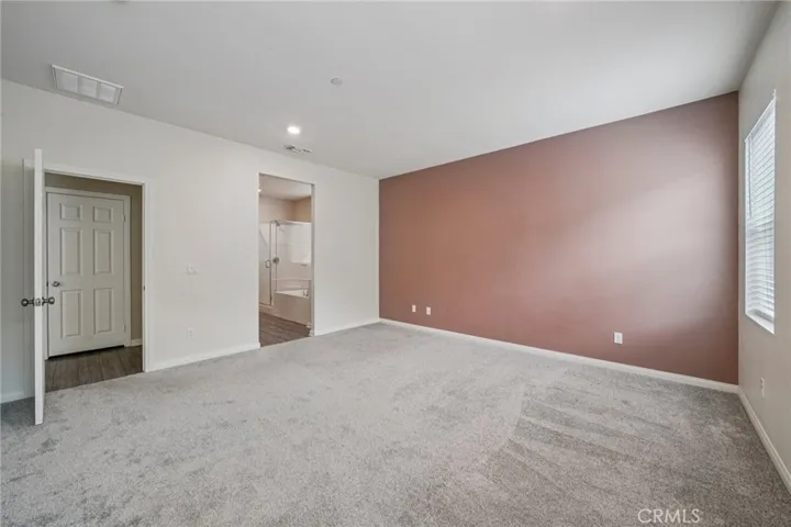 41018 Chambord, Lake Elsinore, California 92532