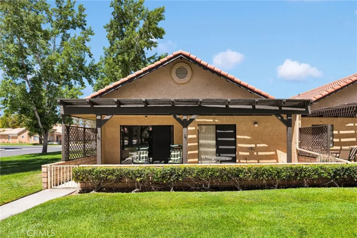 11671 Maple Street, Apple Valley, California 92308
