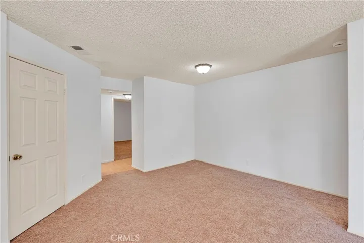 11671 Maple Street, Apple Valley, California 92308
