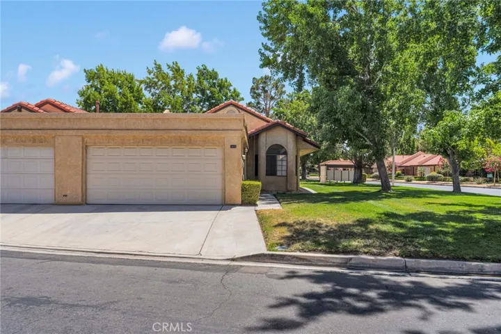 11671 Maple Street, Apple Valley, California 92308