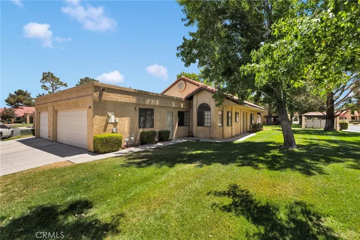 11671 Maple Street, Apple Valley, California 92308