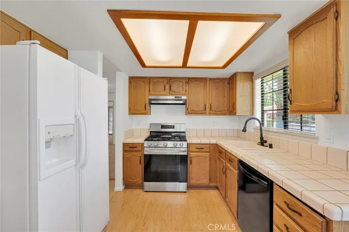 11671 Maple Street, Apple Valley, California 92308