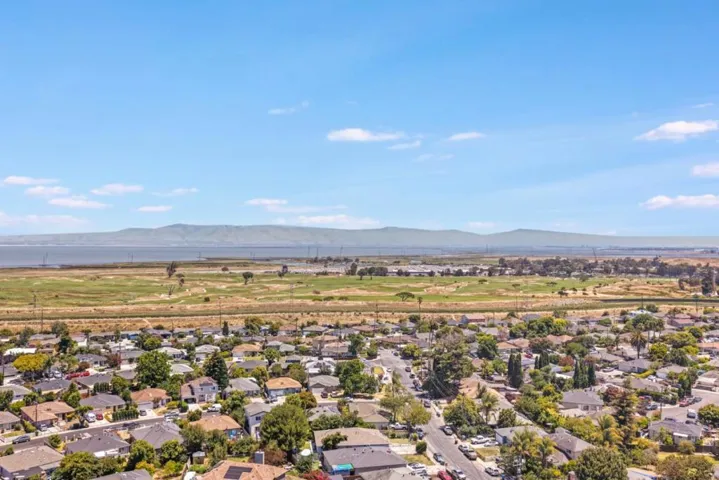 123 Gardenia Way, East Palo Alto, California 94303