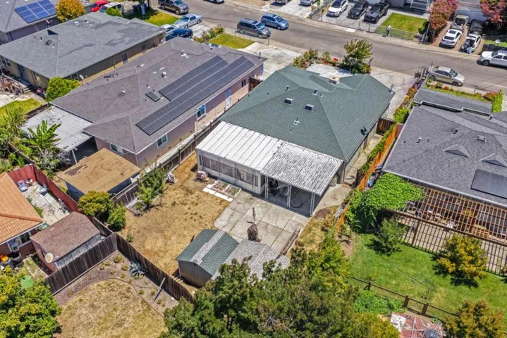 123 Gardenia Way, East Palo Alto, California 94303