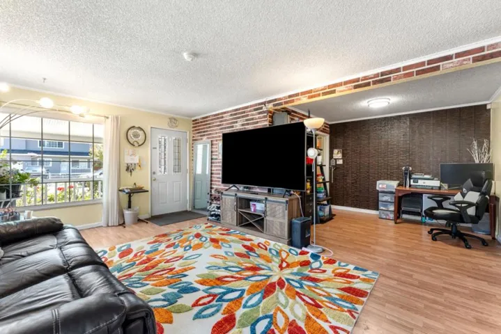 123 Gardenia Way, East Palo Alto, California 94303