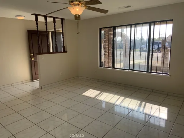 922 E Elm, Tulare, California 93274