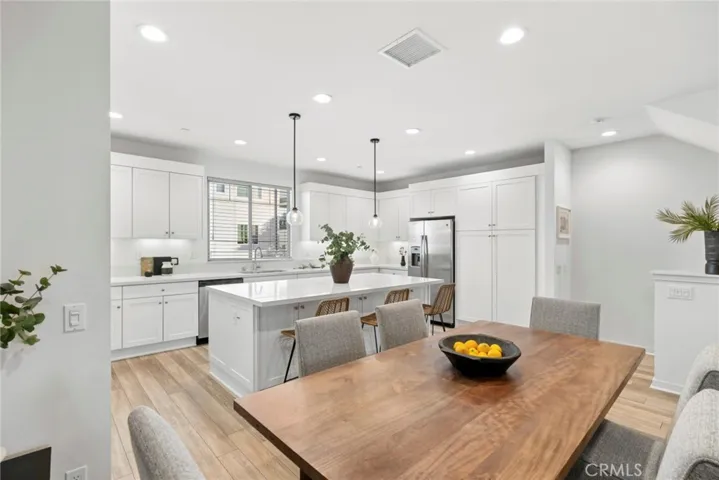 145 Episode, Irvine, California 92618