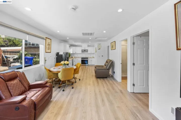 2000 Miramar Ave, Castro Valley, California 94578