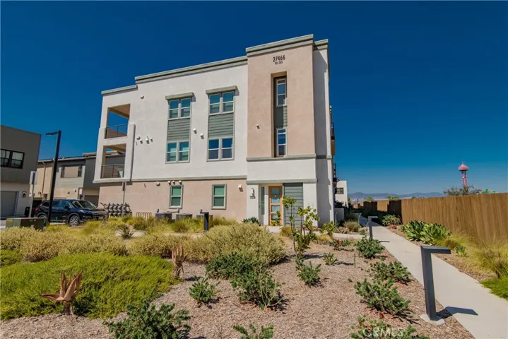 27466 Mercantile Court 203, Valencia, California 91381