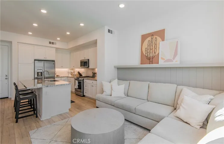 27466 Mercantile Court 203, Valencia, California 91381