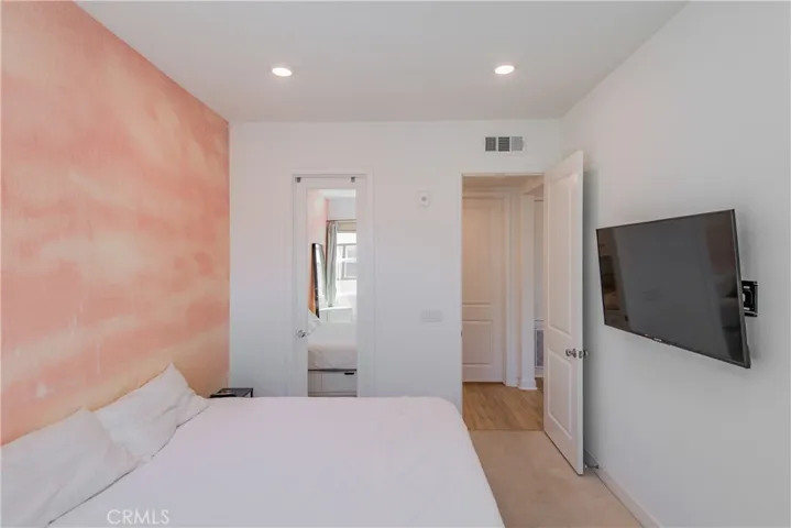27466 Mercantile Court 203, Valencia, California 91381