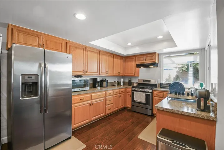 13092 Ranchwood Road, Tustin, California 92782