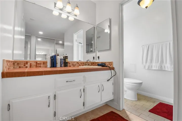 13092 Ranchwood Road, Tustin, California 92782