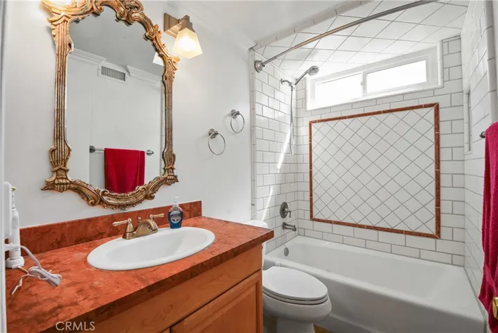 13092 Ranchwood Road, Tustin, California 92782