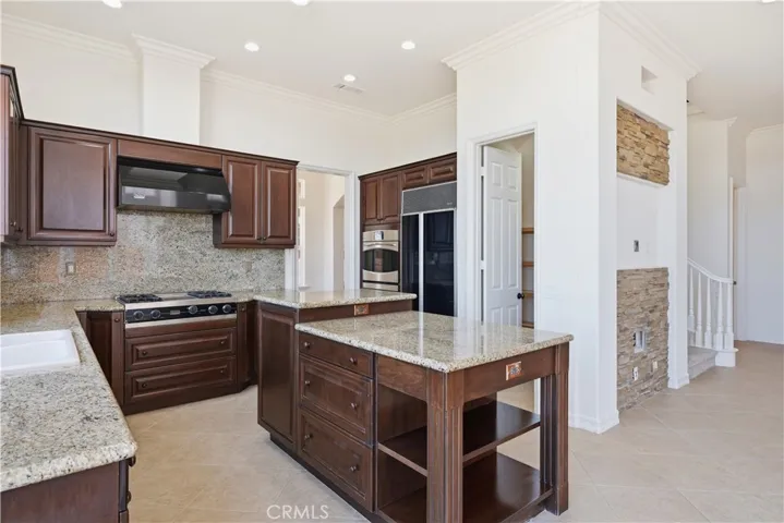5571 Ocean Terrace, Huntington Beach, California 92648