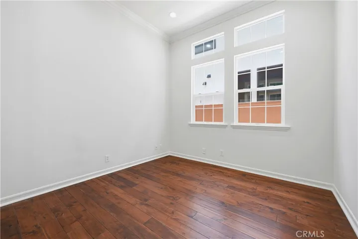 5571 Ocean Terrace, Huntington Beach, California 92648