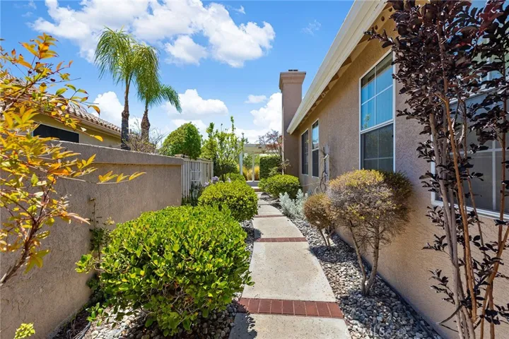 40500 Via Tapadero, Murrieta, California 92562