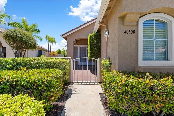 40500 Via Tapadero, Murrieta, California 92562