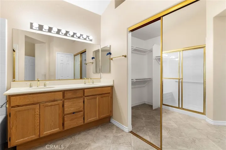 40500 Via Tapadero, Murrieta, California 92562