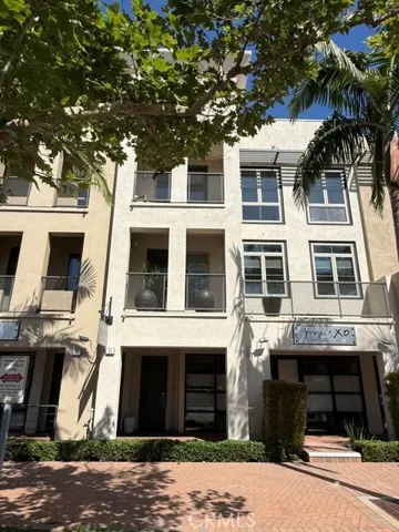 61 Vantis, Aliso Viejo, California 92656