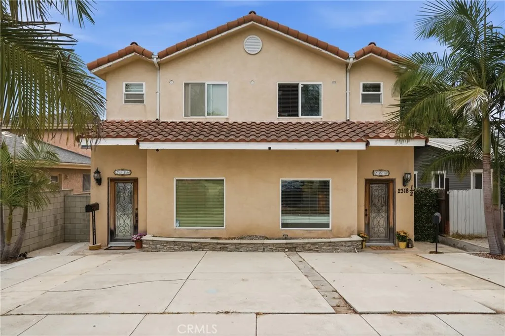 2316 S Alma
