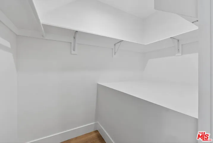 678 E 45th Street, Los Angeles, California 90011